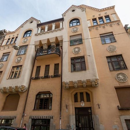 D.Five Aradi B Apartment Budapest Exterior foto